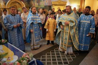 С Успением Пресвятой Богородицы!