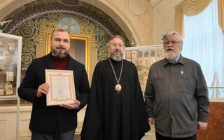 В Александро-Невской Лавре состоялся Круглый стол, посвященный вопросам современного русского языка
