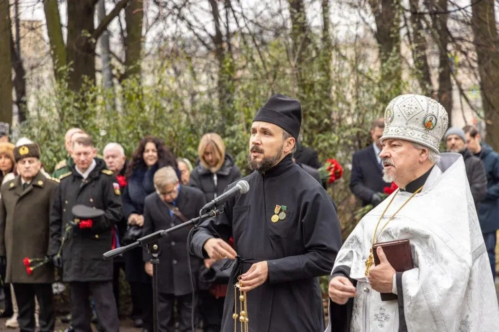 Волконские чтения начались с молитвы