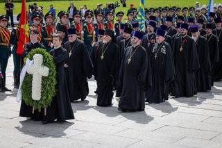 Памятное мероприятие на Пискаревском мемориальном кладбище