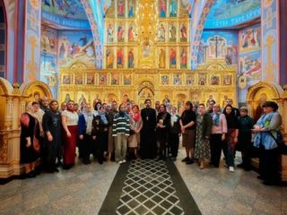 Учителя ОРКСЭ Красносельского и Петроградского районов совершили паломничество в храм Ксении Петербургской на Лахтинской улице