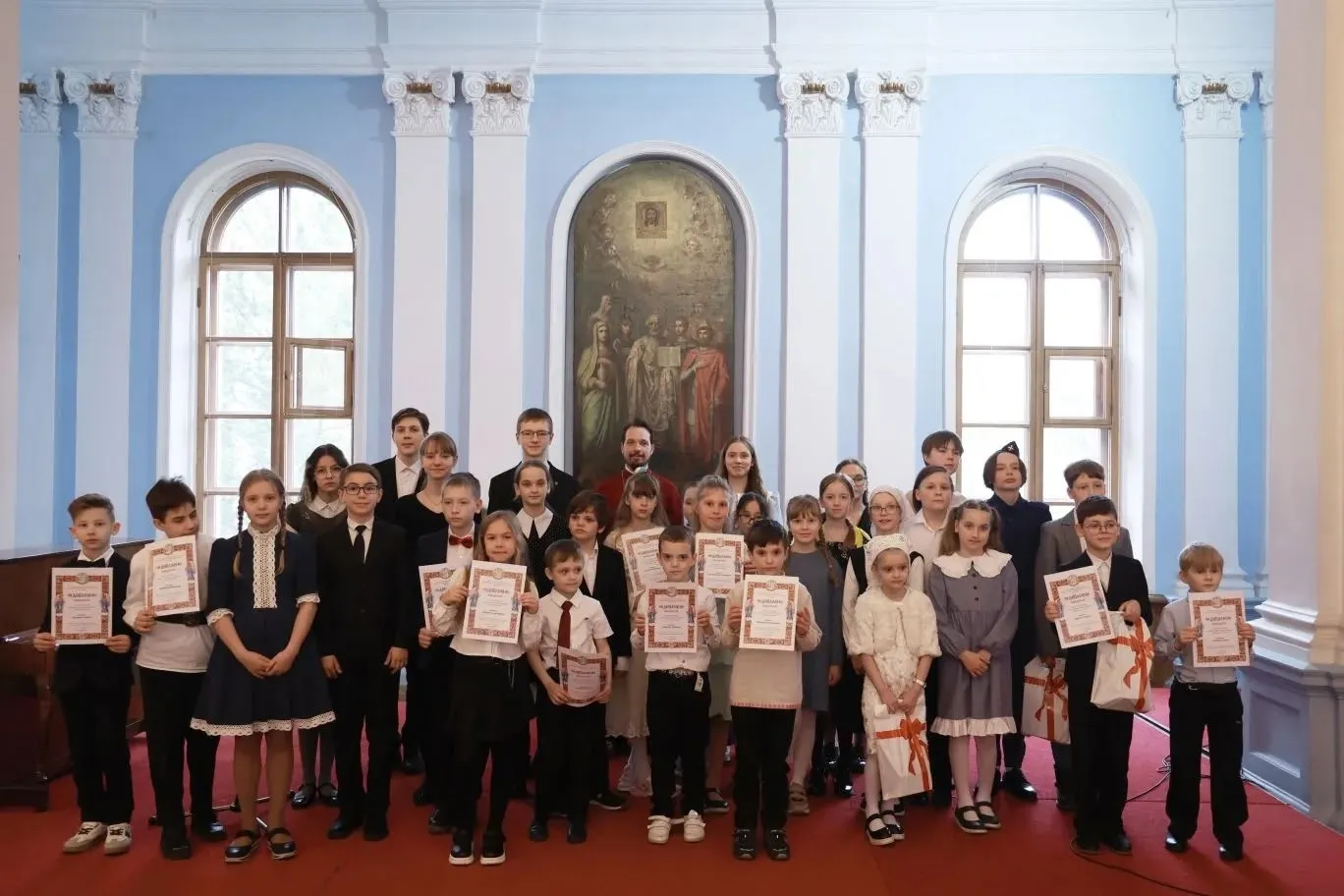 Воспитанник «Клуба молодых алтарников им.А.Ф.Петрова» и Воскресной школы нашего храма стал победителем конкурса «Пасхальное слово»