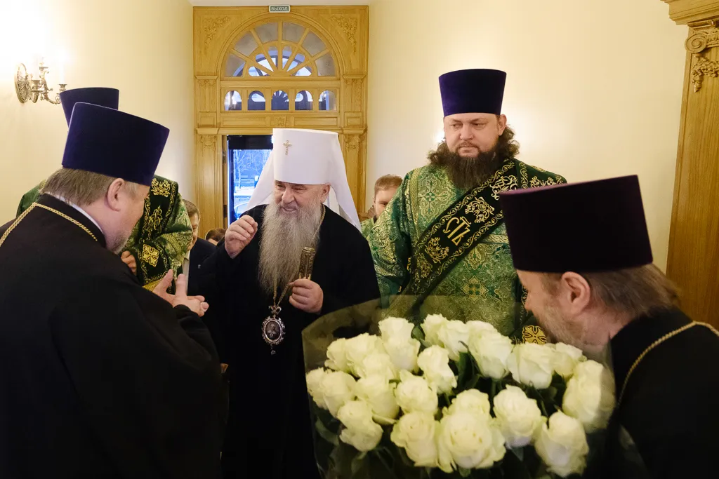 Всенощное бдение совершил митрополит Санкт-Петербургский и Ладожский Варсонофий