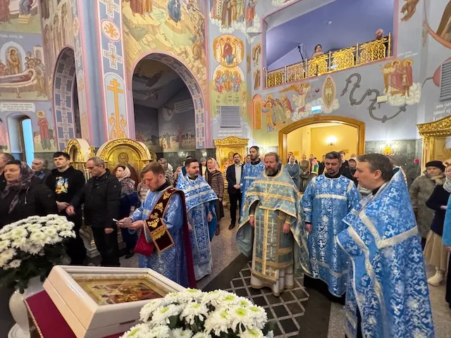 Введение во Храм Пресвятой Владычицы нашей Богородицы и Приснодевы Марии