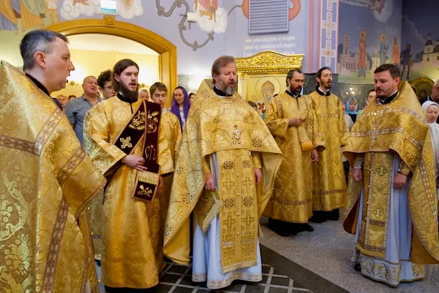 Славных и всехвальных первоверховных апостолов Петра и Павла