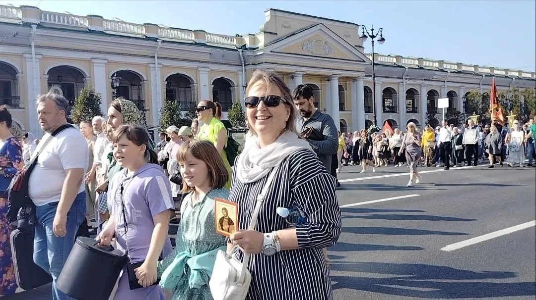 Крестный ход в день памяти святого благоверного князя Александра Невского