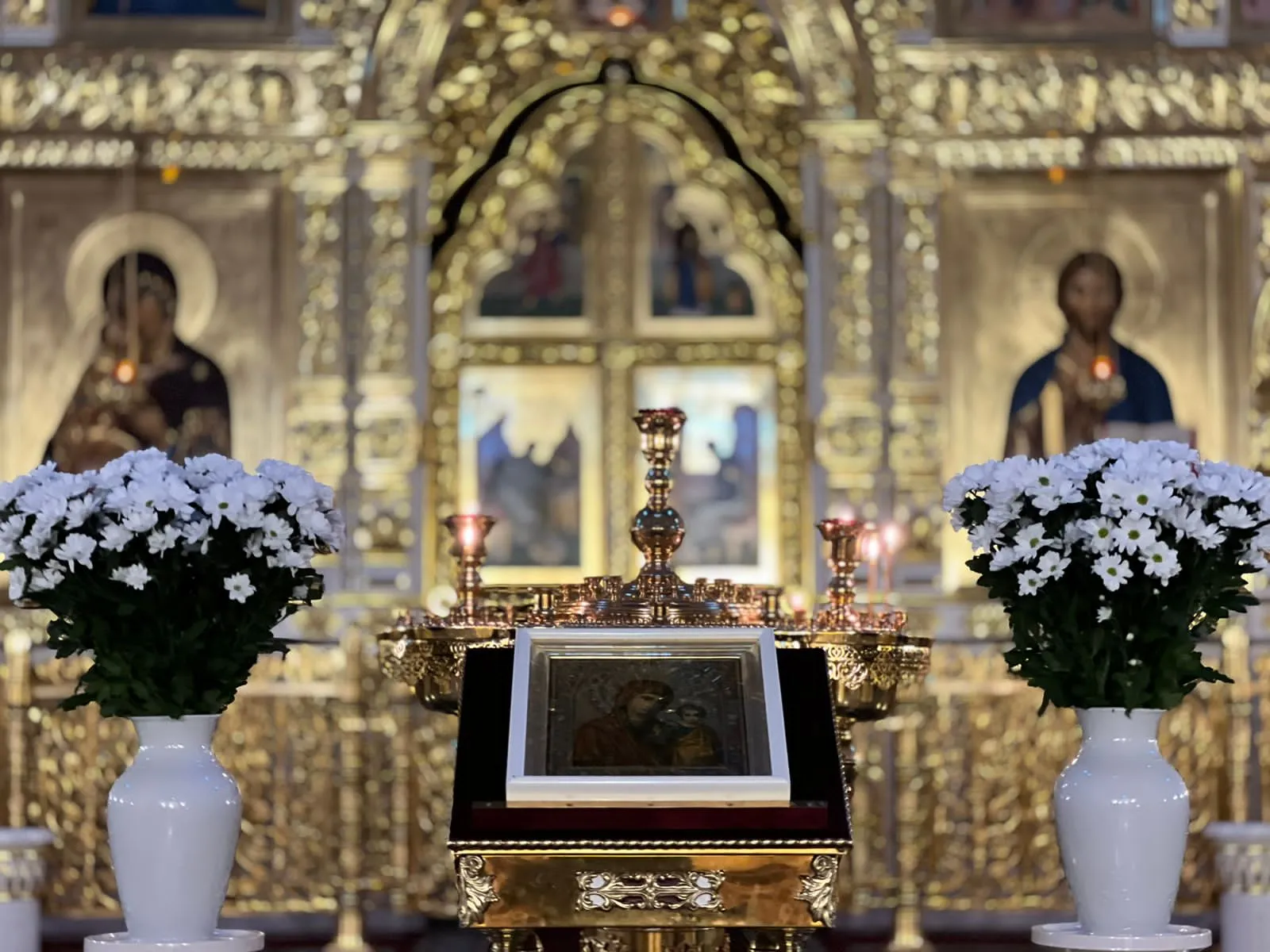 Праздник Казанской иконы Божией Матери - День народного единства
