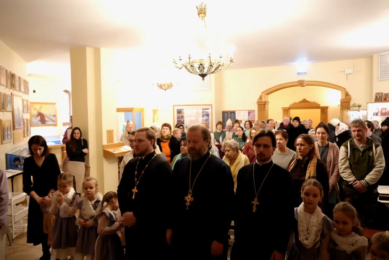 Выступление Воскресной школы и Любительского хора к престольному празднику