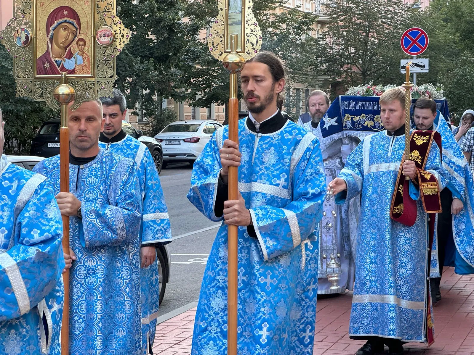 Успение Пресвятой Богородицы и Приснодевы Марии