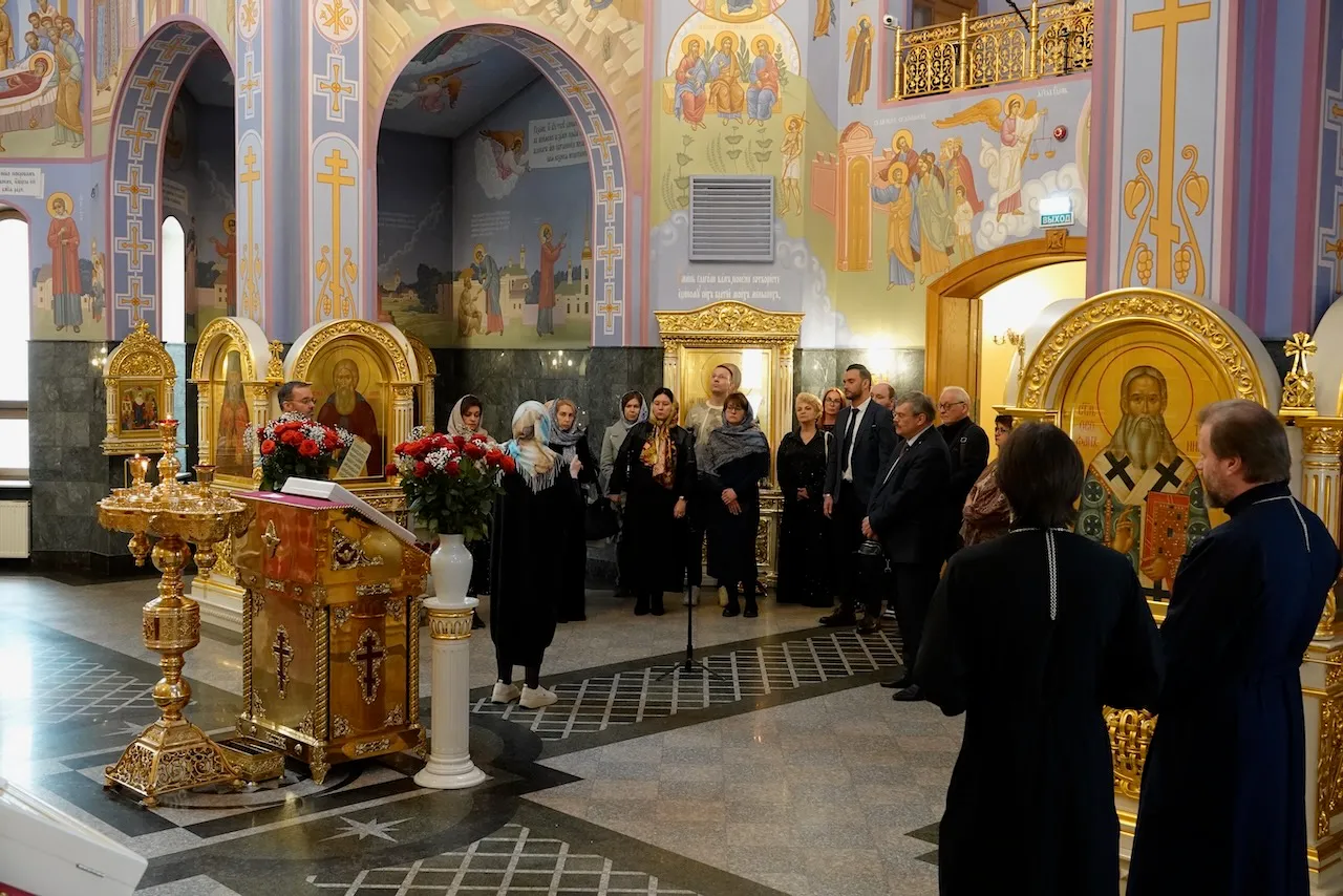 Совещание директоров государственных школ и духовенства Петроградского района