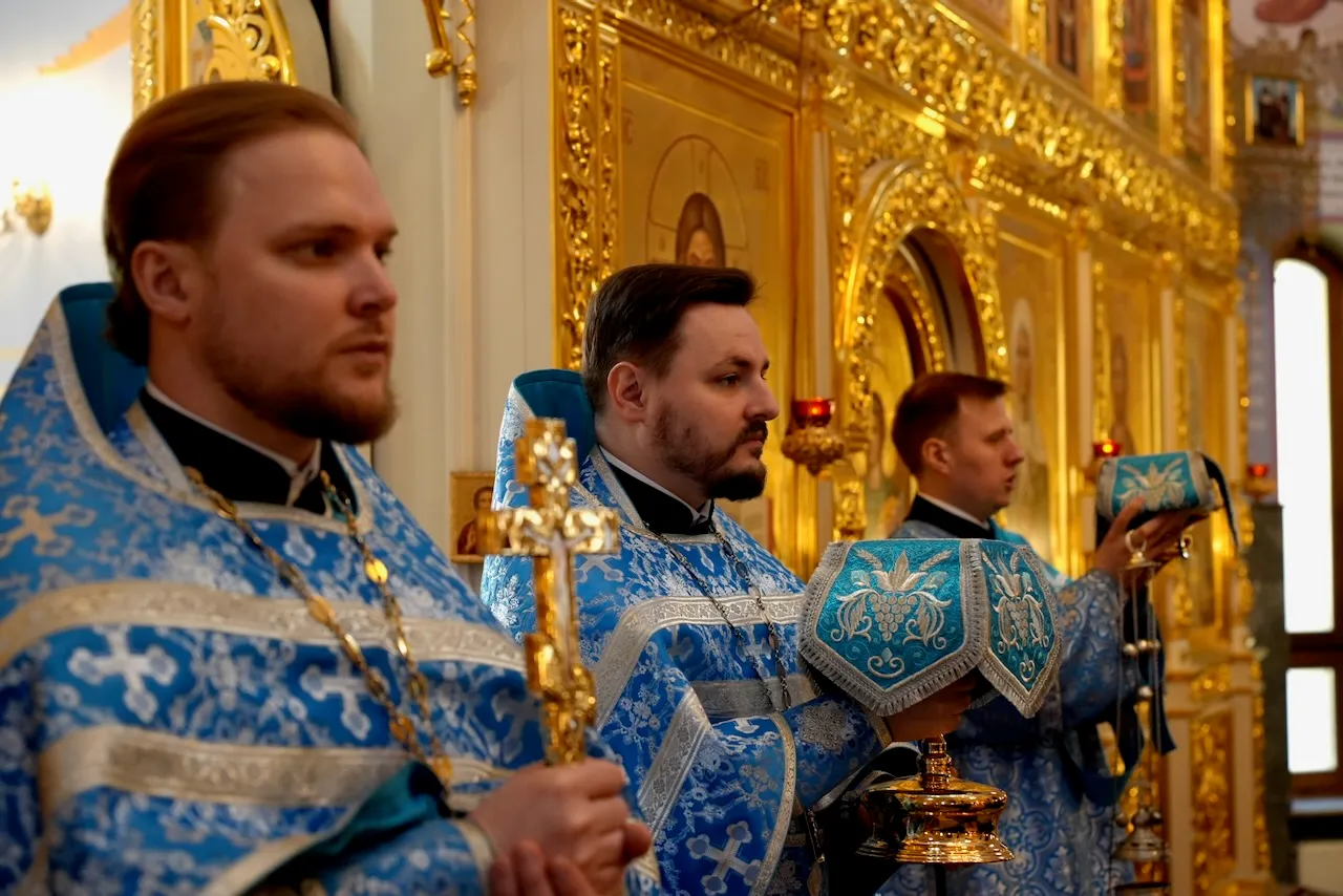 С Праздником Сретения Господня!