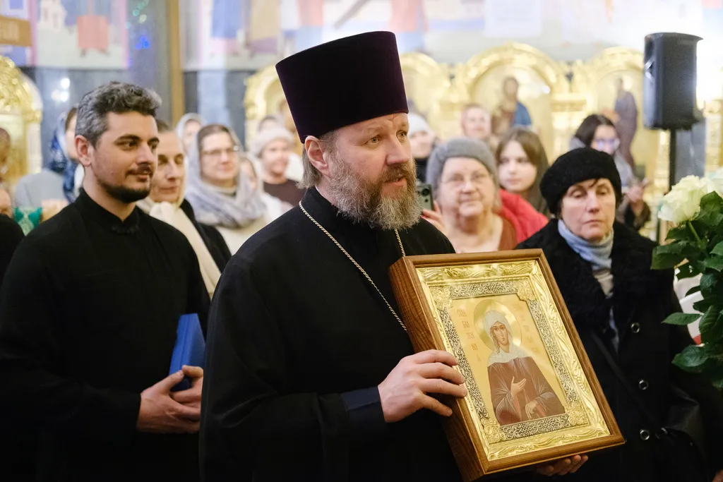 Всенощное бдение совершил митрополит Санкт-Петербургский и Ладожский Варсонофий
