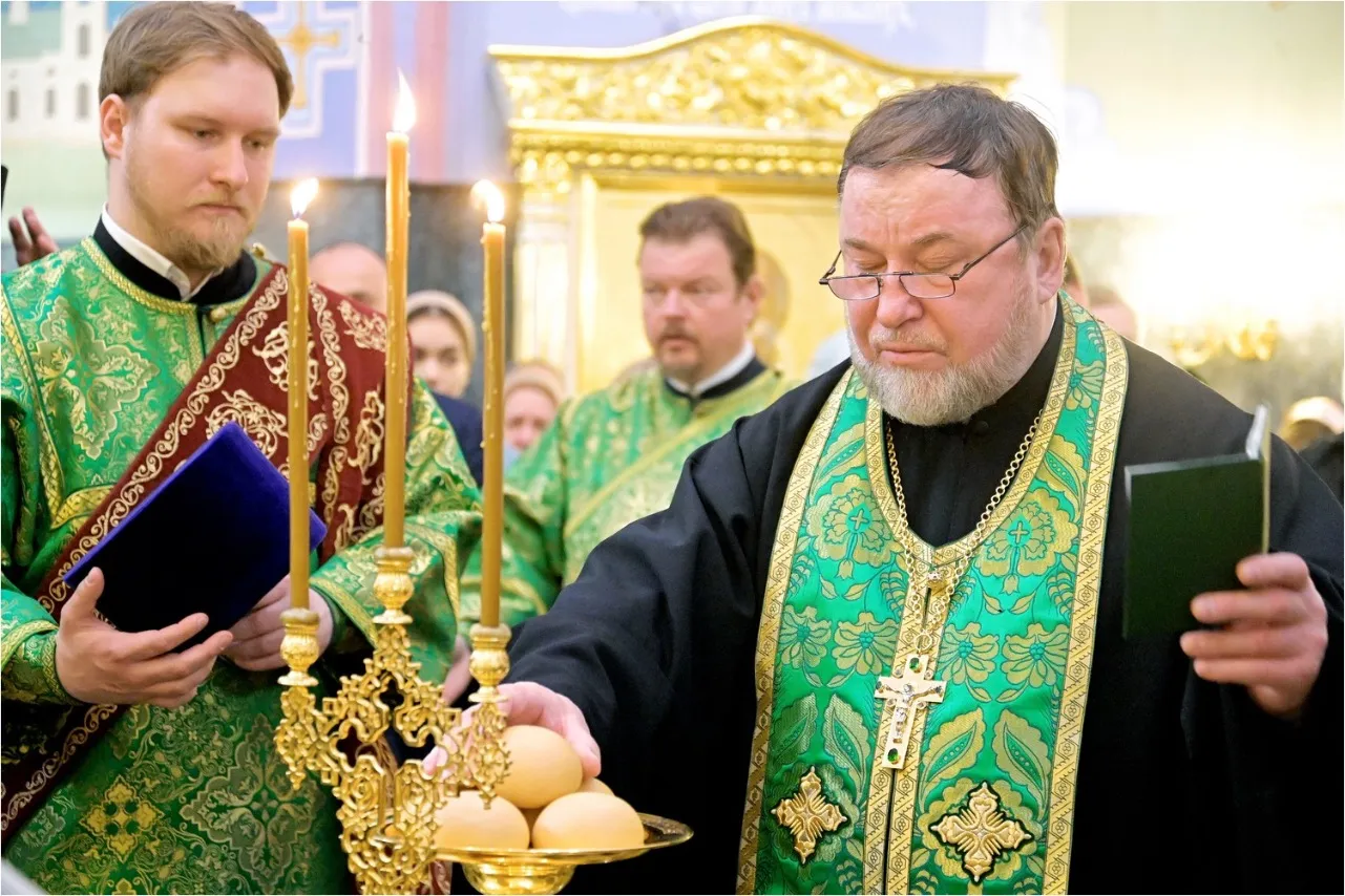 Митрополит Варсонофий совершил Всенощное бдение в нашем храме