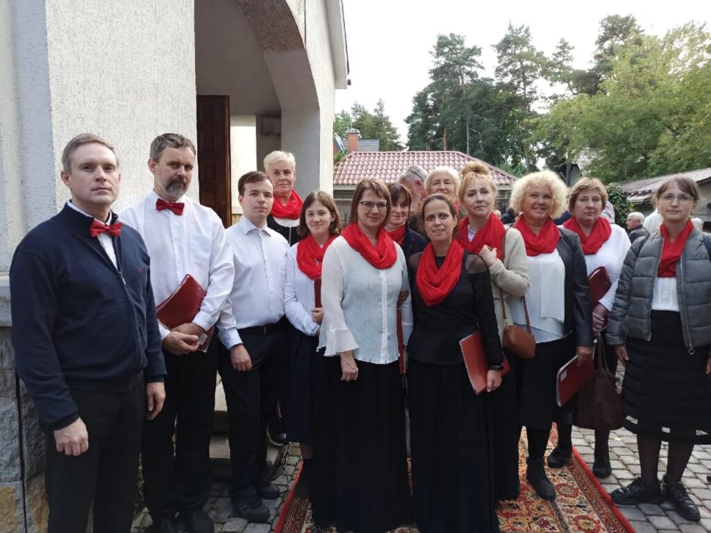 Любительский хор нашего храма принял участие в заключительном концерте фестиваля