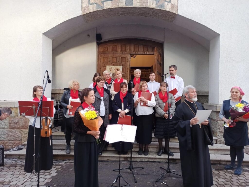Любительский хор нашего храма принял участие в заключительном концерте фестиваля