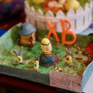 Работы участников конкурса детского творчества «Светлая Пасха» представлены в экспозиции нашего храма